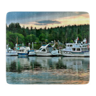 Boote bei Sunset auf der Insel Bainbridge Schneidebrett