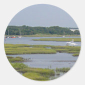 Boote im See Runder Aufkleber (Vorderseite)
