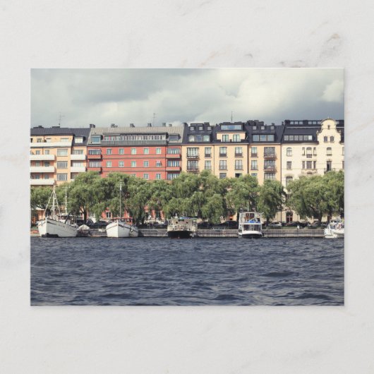 Boote und Häuser in Stockholm Postkarte (Vorderseite)