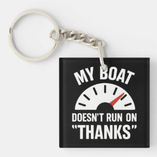 Bootfahren läuft nicht dank dem Kapitän von Funny  Schlüsselanhänger