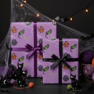 Bootigezähmtes Schwarzes Katzen und GarnHalloween Geschenkpapier