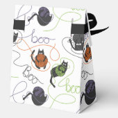 Bootigezähmtes Schwarzes Katzen und GarnHalloween Geschenkschachtel (Rückseite)