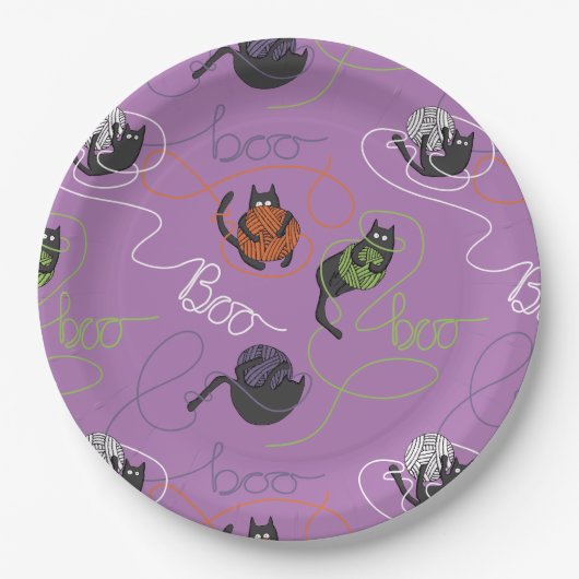 Bootigezähmtes Schwarzes Katzen und GarnHalloween Pappteller (Vorderseite)
