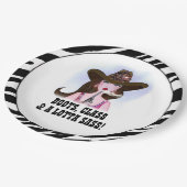 "BOOTS, CLASS & A LOTTA SASS!" PAPPTELLER (Schrägansicht)