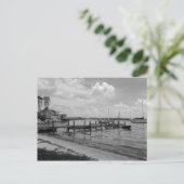 Bootsanleger mit Bridge Street Uhrturm Postkarte (Stehend Vorderseite)