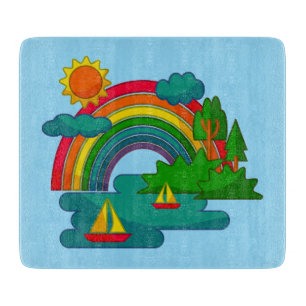 Bootslandschaft unter Sonnenwolken und Regenbogen Schneidebrett
