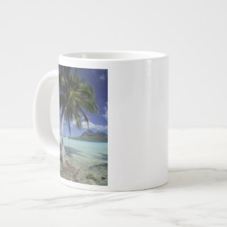 Bora Bora, Französisch-Polynesien Mt. Otemanu gese Jumbo-Tasse