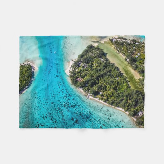 Bora Bora - Weg zum Ozean Fleecedecke (Vorderseite (Horizontal))