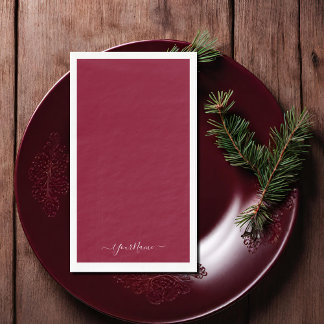 bordeauxfarbenes Drehbuch Serviette