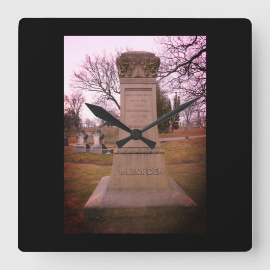 Borden Monument, Fall River, MA - A.J. Borden Quadratische Wanduhr (Vorderseite)