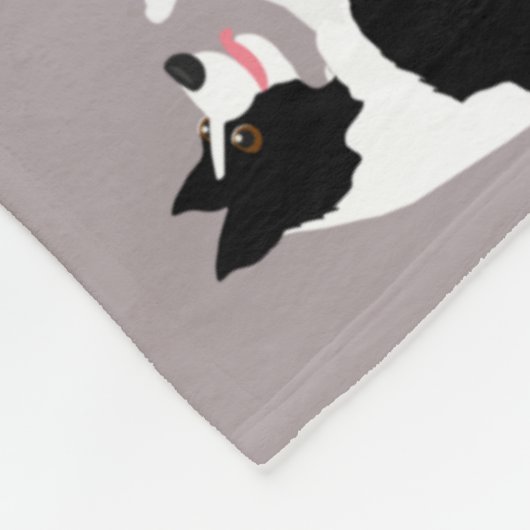 Border Collie and Paw Print Fleece Blanket (Ecke)