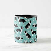 Border Collie and Paw Print Zweifarbige Tasse (Mittel)