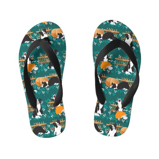 Border Collie beim Schaf Kinderbadesandalen (Fußbett)