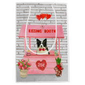 Border Collie Dog Valentine's Day Kissing Booth Mittlere Geschenktüte (Vorderseite)