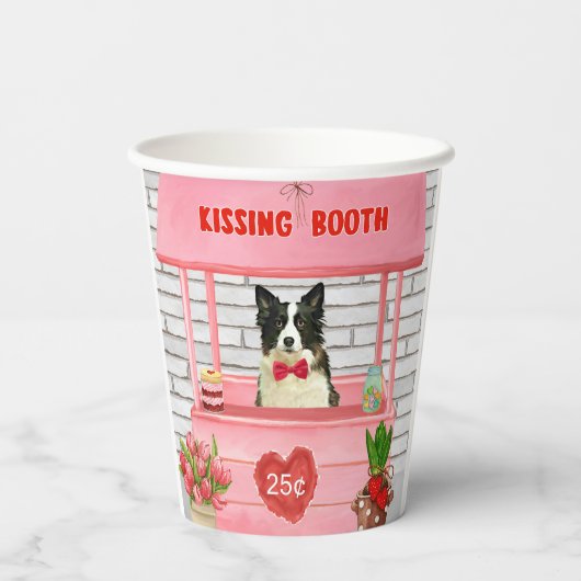 Border Collie Dog Valentine's Day Kissing Booth Pappbecher (Rückseite)