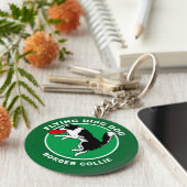 Border Collie Flying Disk Dog Schlüsselanhänger (Seite)