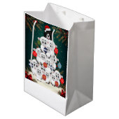 Border Collie Herding Christmas Tree Mittlere Geschenktüte (Vorderseite Schrägansicht)