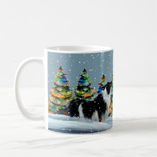Border Collie im Winterschneewald Weihnachtsbaum Kaffeetasse (Links)