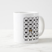 Border-Collie in den Schafen Jumbo-Tasse (Vorderseite Rechts)
