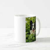 Border Collie in grün Kaffeetasse (VorderseiteRechts)