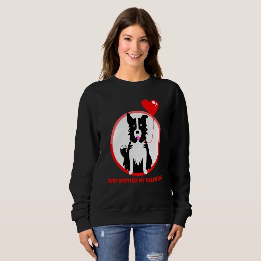 Border Collie Just spotted my Valentine Sweatshirt (Vorne ganz)