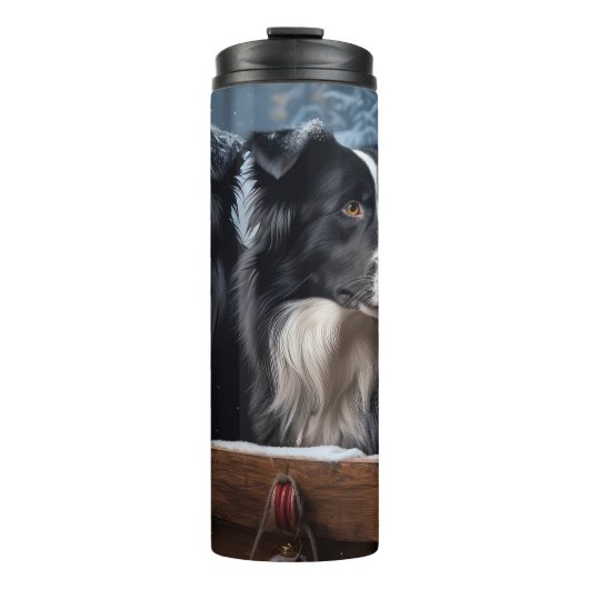 Border Collie Snowy Sleigh Weihnachtsdekor Thermosbecher (Vorderseite)