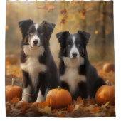 Border Collie Welpe Autumn Delight Pumpen Duschvorhang (Vorderseite)