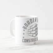 Border Wall Construction Co. T - Shirt Funny Emplo Kaffeetasse (Vorderseite Links)