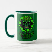 Born Lucky Skull St Patrick’s Day Shirt – caneca Tasse (Links)