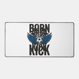 Born To Kick Vintage Fußball Flügel Shirt Design_1 Schreibtischunterlage