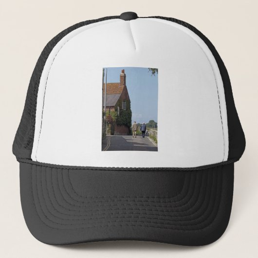 Bosham Village Truckerkappe (Vorderseite)