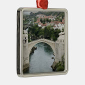 Bosnien-Herzegowina - Mostar. Die alte Brücke Silbernes Ornament (Rechts)