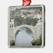 Bosnien-Herzegowina - Mostar. Die alte Brücke Silbernes Ornament (Links)