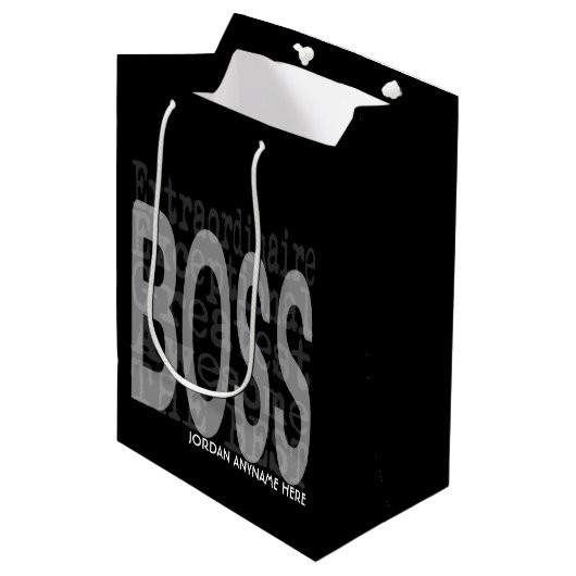Boss Extraordinaire CUSTOM Mittlere Geschenktüte (Vorderseite Schrägansicht)