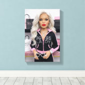 Boss Lady Glam Doll Leinwanddruck (Insitu (Holzboden))