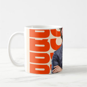 Boss mit Hundekopf stehend mit Händchenüberzug Kaffeetasse