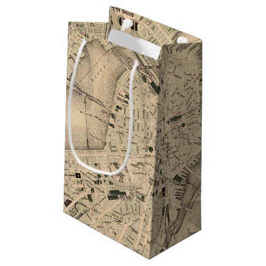 Boston 3 2 kleine geschenktüte (Rückseite Schrägansicht)