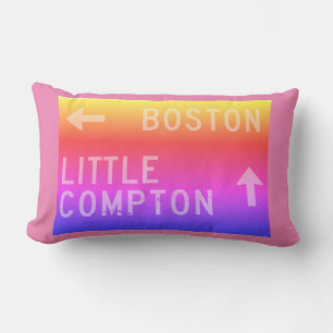 Boston, Little Compton, RI-Regenbogenzeichen Lendenkissen