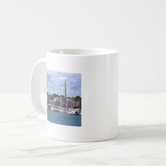Boston MA - Marina mit Bunker Hill Monument Kaffeetasse (Vorderseite Links)