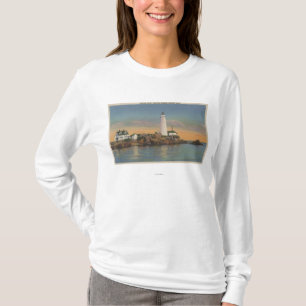 Boston, MABoston Leuchtturm an Boston-Hafen 2 T-Shirt