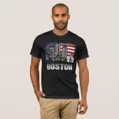 Boston Skyline American Flag T - Shirt (Vorne ganz)