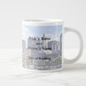 Boston Skyline mit Custom House Tower Jumbo-Tasse (Rechts)