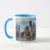 Boston-Skyline von der Ufergegend Tasse (Links)