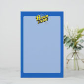 Boston Strong on a Blue Decor Briefpapier (Stehend Vorderseite)