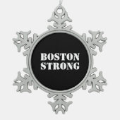 "Boston Strong" schwarz Schneeflocken Zinn-Ornament (Vorderseite)