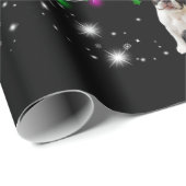 Boston Terrie Weihnachtsbaum abgedeckt durch Flash Geschenkpapier (Rolleneckpunkt)