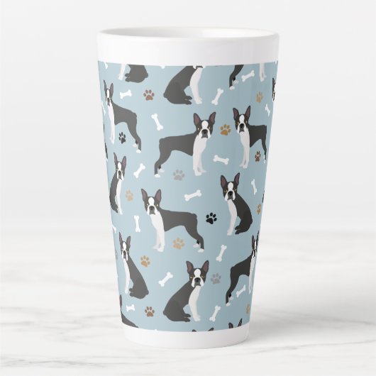 Boston Terrier Bones and Paws Milchtasse (Vorderseite)
