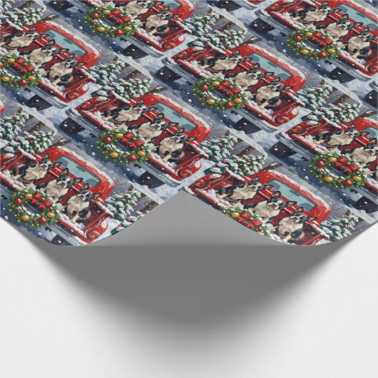 Boston Terrier Christmas Red Truck Holiday Geschenkpapier (Ecke)