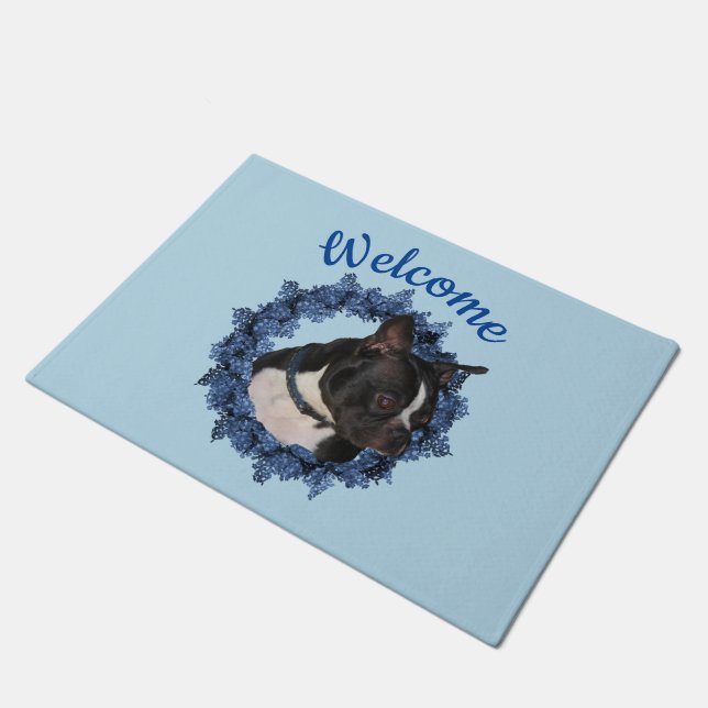 Boston Terrier Dog Floral Wreath Willkommen Fußmatte (Schrägansicht)