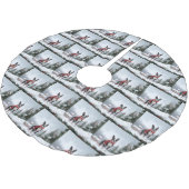 Boston Terrier Dog in Schneeweihen Polyester Weihnachtsbaumdecke (Schrägansicht)